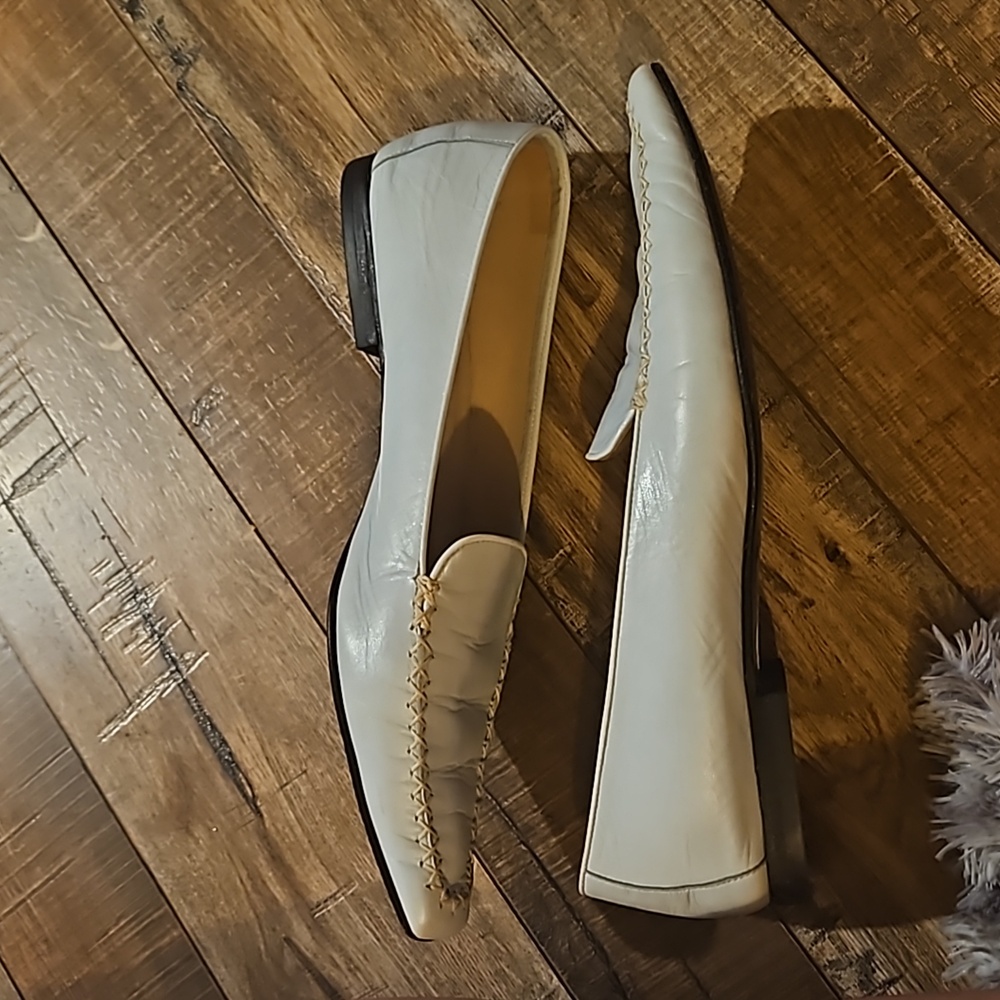 Shoes - Picture 3 of 3